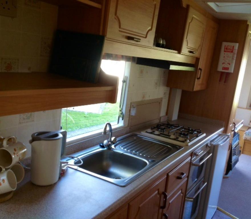 Torvean Caravan Park Hotel Инвернес Стая снимка